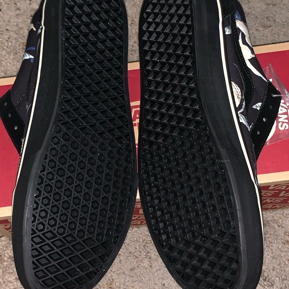 Sneakers (Vans) - Picture 3 of 5